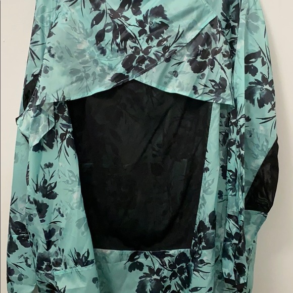 LuLaRoe Rose Determined Athletic Jacket - 2XL - Picture 4 of 4